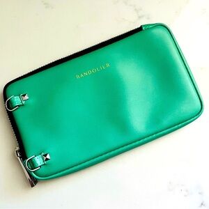 NWOT Bandolier Leather Expanded Zip Pouch For Phone